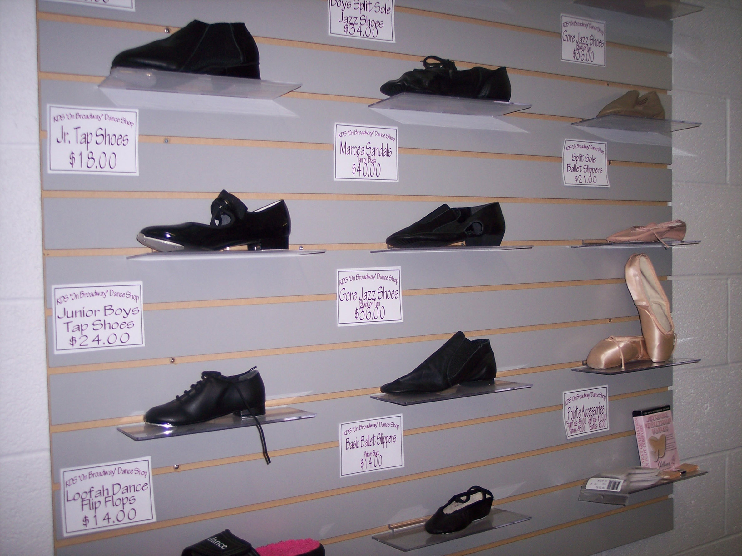 shopshoes.jpg